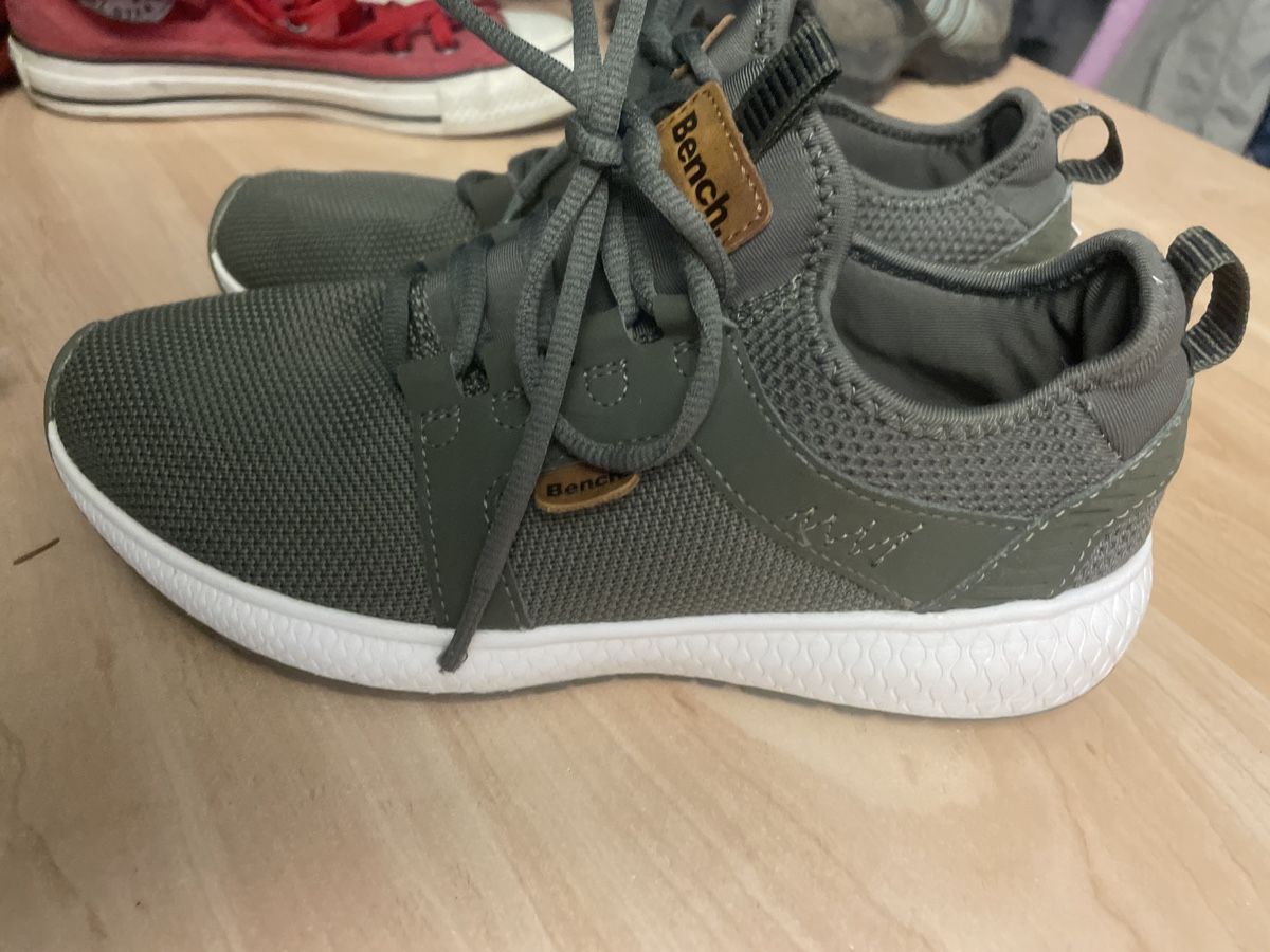 Dosenbach Bench Damen Turnschuhe Sneaker, Khaki-grün, 37sehr Guter