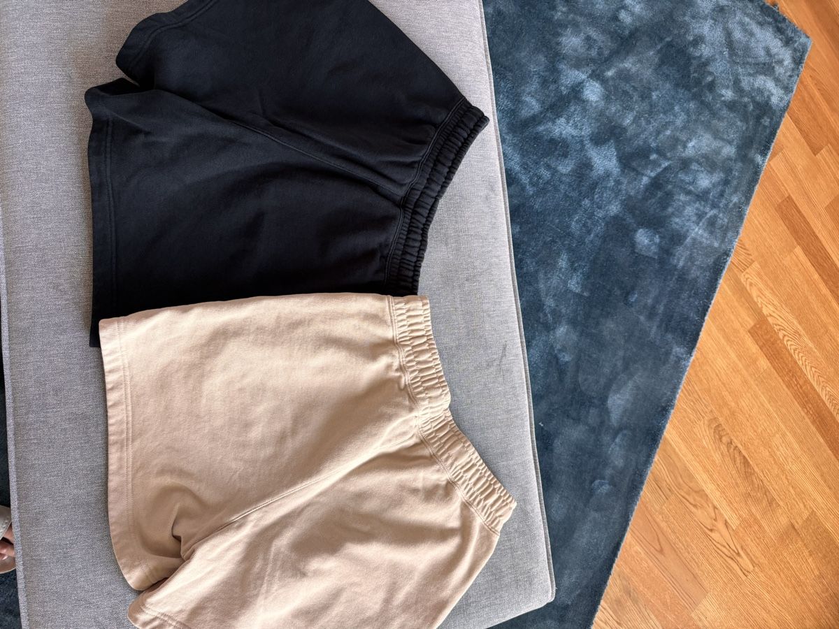 Jordan Pantaloni: Jordan shorts schwarz begie S – Usato da Rüschlikon venduto da megi 3