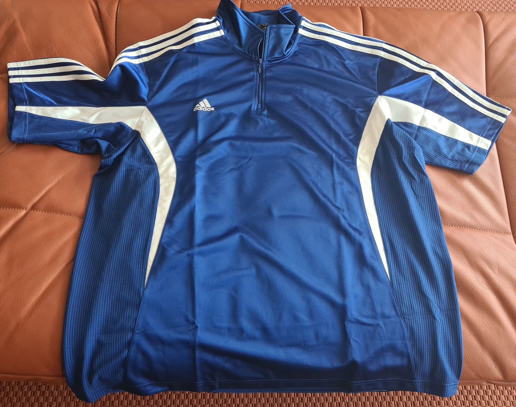 Adidas Giacche: adidas Trainerjacke extra grosse Grösse XTL – Usato da Zürich venduto da Agios 2
