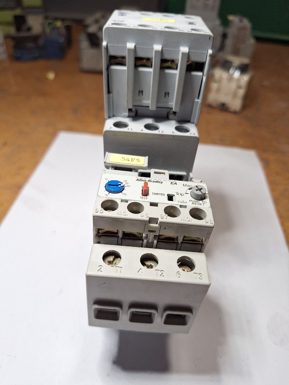 Elektronikbauteile: Schütz – Neu (gemäss Beschreibung) aus Schwarzenburg von Elena_91 1