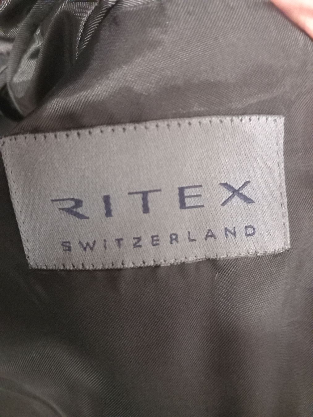 Completi: Ritex Smoking Anzug mit Hose schwarz Gr. 52 – Nuovo (secondo la descrizione) da Gwatt (Thun) venduto da umwelt-brocki 5