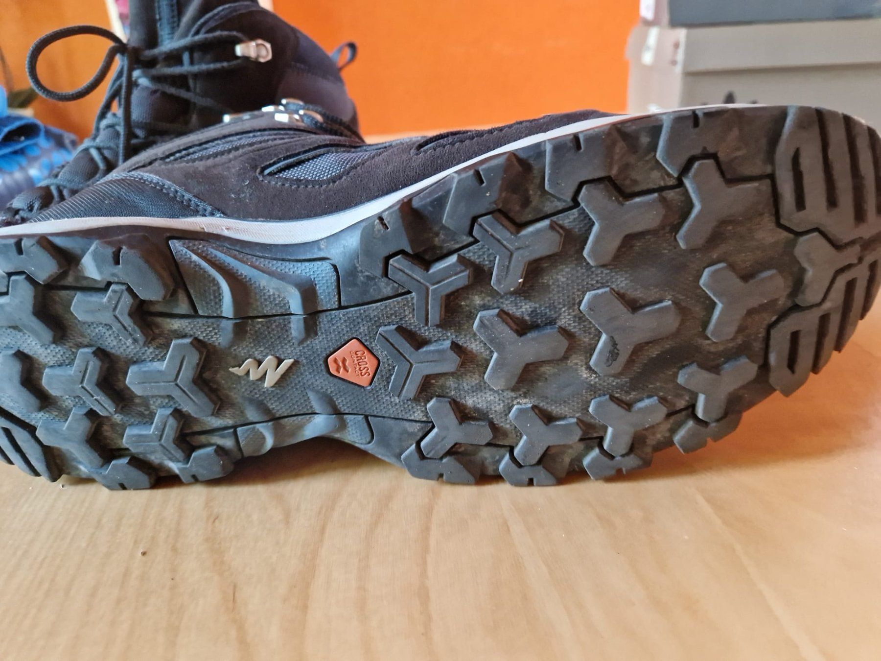 Chaussures hommes: Quechua Wanderschuhe, Grösse 48 – D'occasion à Auswil par Scottusa83 2