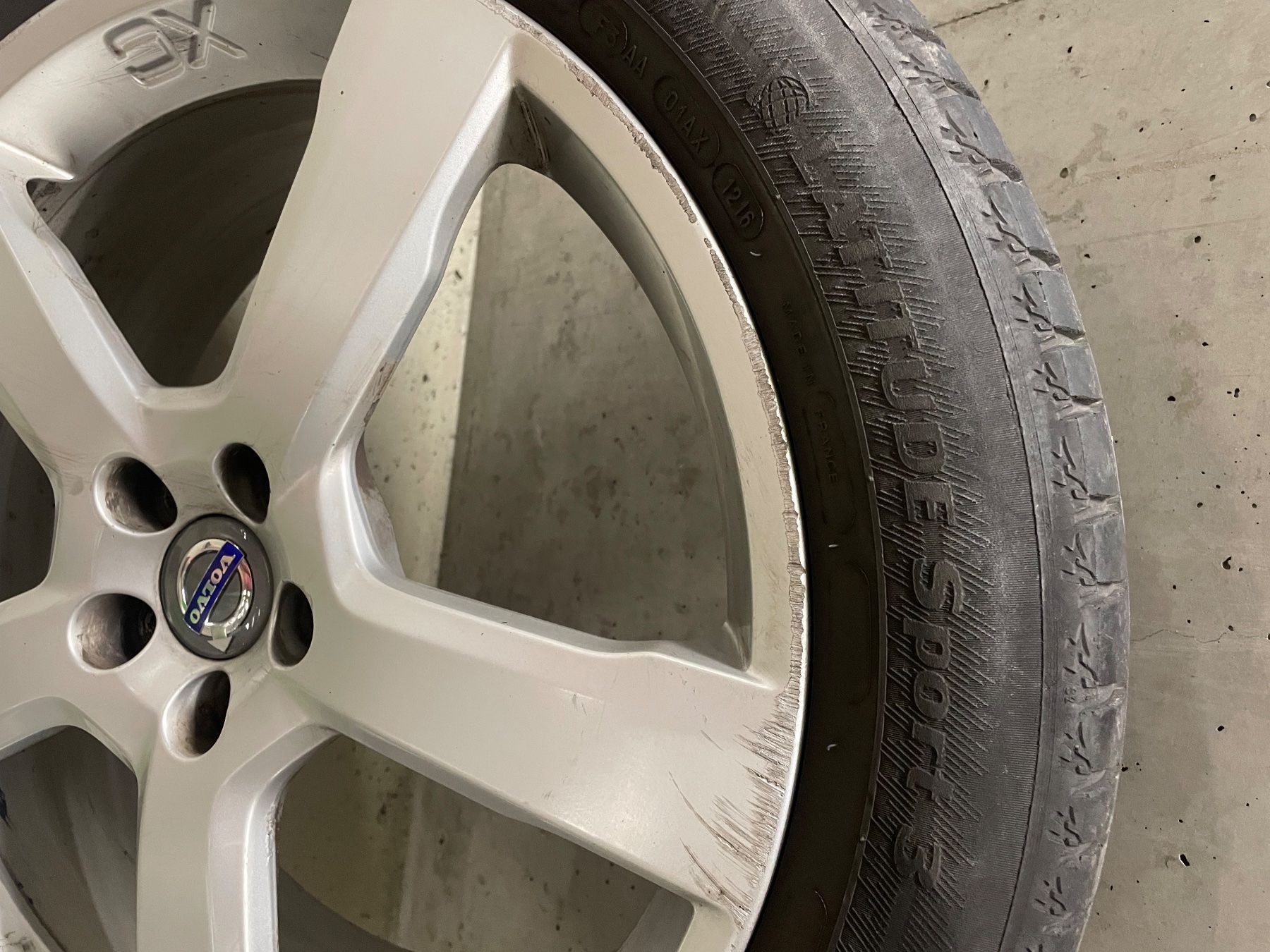 Michelin Pneus & Kompletträder: 4 Roues complètes Volvo XC60 – Gebraucht aus Fontaines NE von ale_kmw2 3