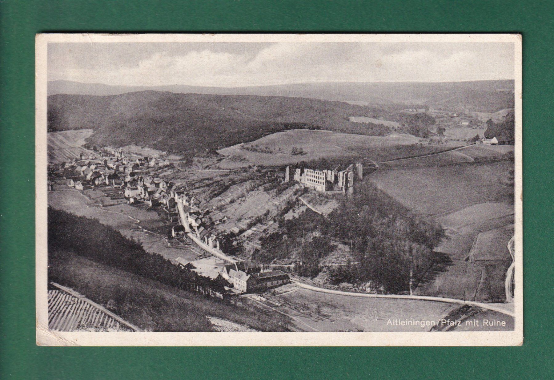 Ansichtskarten: ALTLEININGEN - Pfalz mit Ruine - 1950 // Eckbug // – Gebraucht aus Pully von nicecards-shop