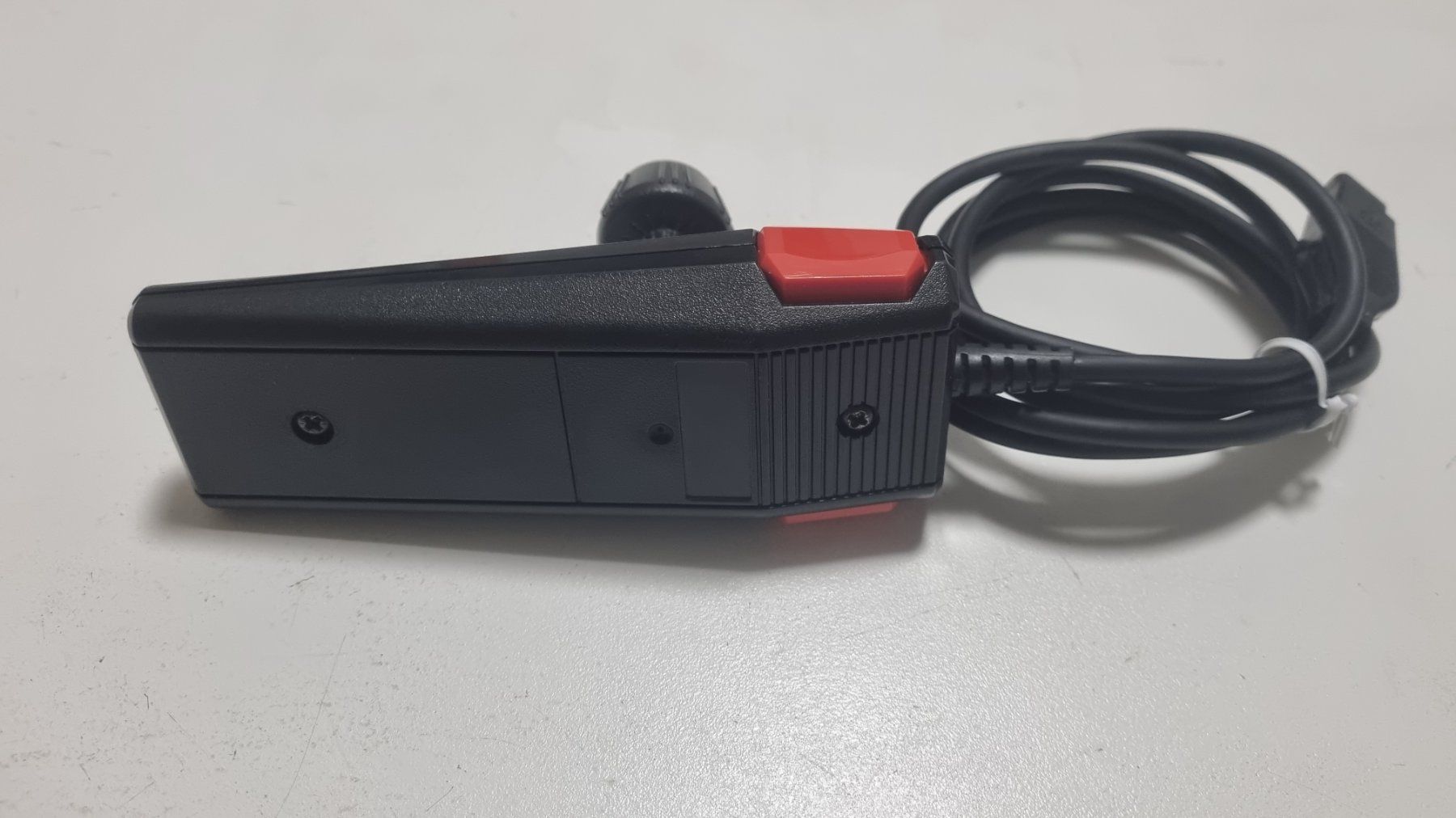 Atari Konsolen: Original Atari Controller – Gebraucht aus Birsfelden von val_d9c2 1