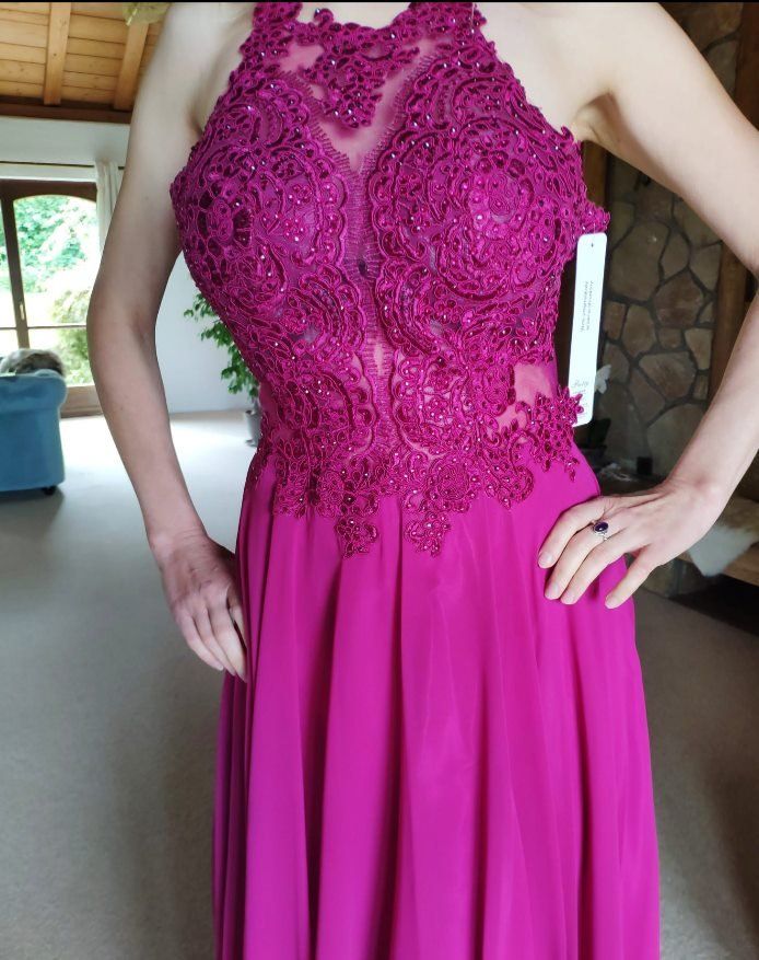 Robes: Kleid – Neuf (Voir description) à Sirnach par magdallena6 7