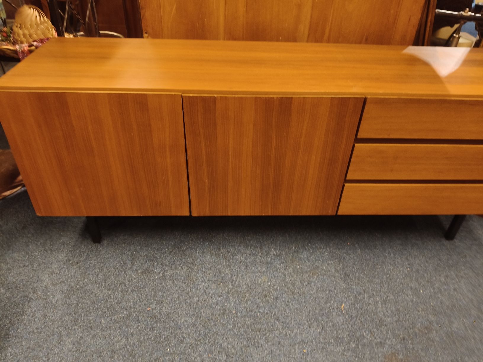 Buffets: Wunderschönes  Sideboard – D'occasion à Zwingen par inf_2blh 5