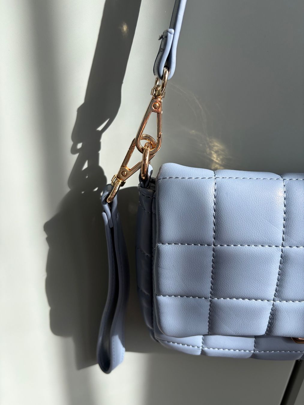 Hallhuber Borse da donna: Handtasche Steppoptik hellblau mit Trageriemen – Usato da Bütschwil venduto da melilissi1 4
