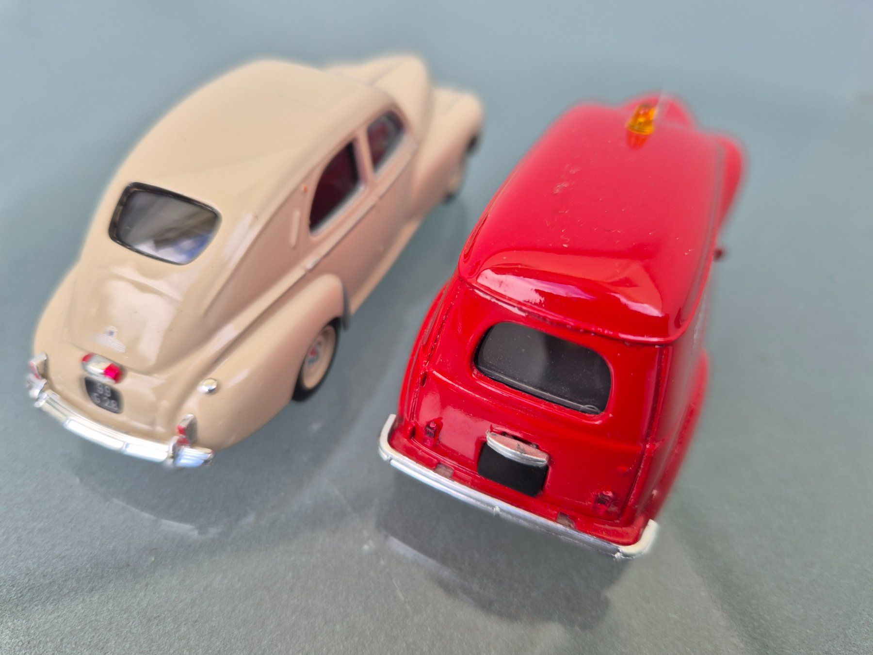 Peugeot Modellini d'auto: Peugeot 203 1:43 Versand 3.90 – Usato da Oberbuchsiten venduto da laffite54 1