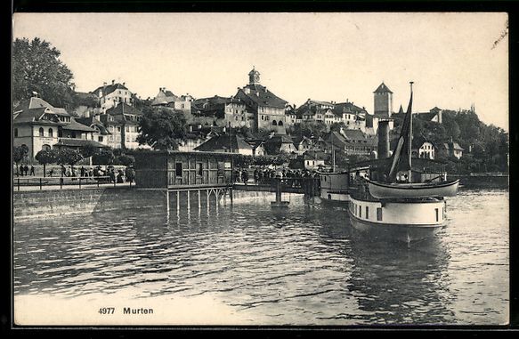 Cartoline postali: Murten, Uferpartie mit Bootsanlegestelle – Usato da Berlin venduto da bartko-reher