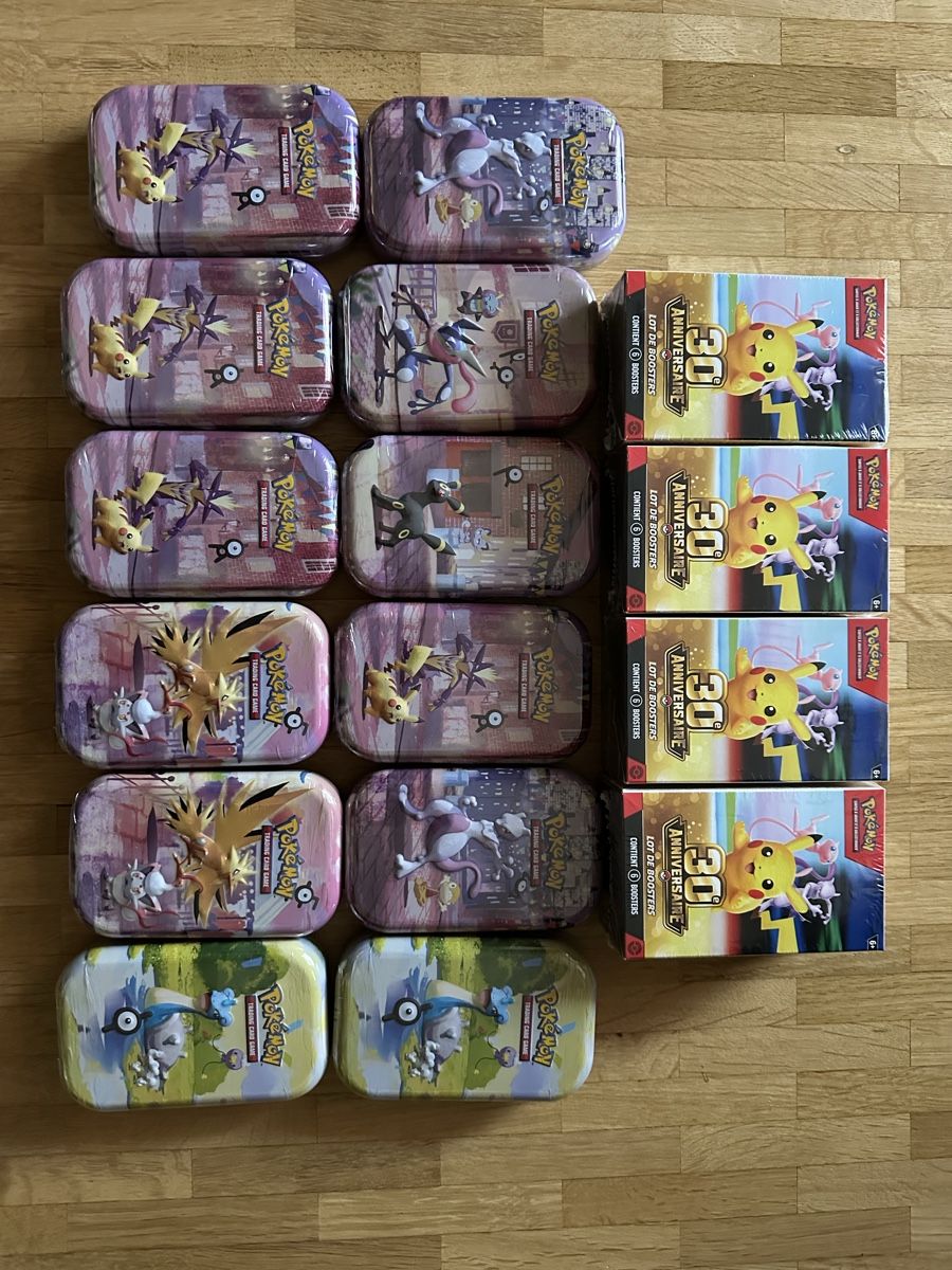 Pokémon Carte collezionabili: 4x Bundle 30th FR / 12x mini tin 30th FR – Nuovo e nell'imballaggio originale da Meyrin venduto da YuniX