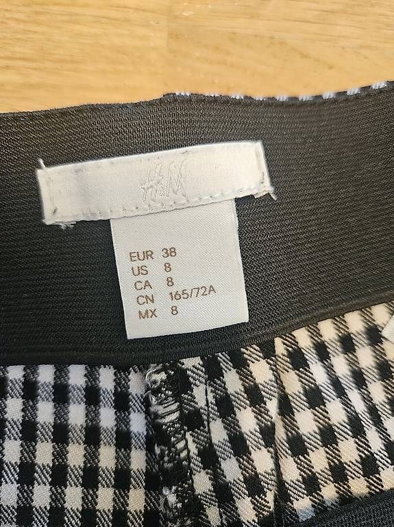 Pantaloni: Hosen Set Karo/Vichy – Usato da Zürich venduto da leonard014 2