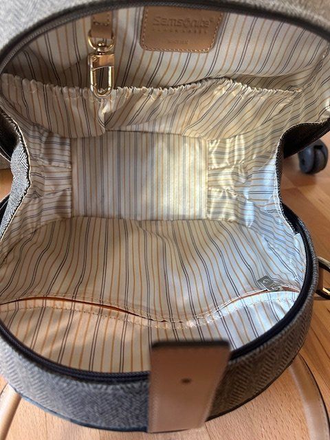 Samsonite Reisekoffer: Samsonite Koffer und Beautycase – Gebraucht aus Luzern von lrobert 3