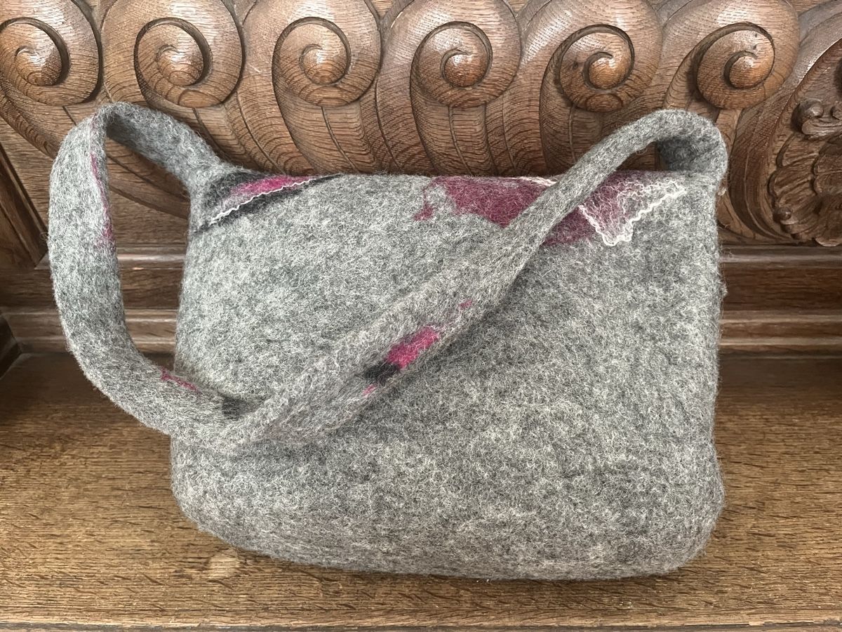 Borse da donna: Filztasche, Pink/ Grau – Usato da Uetikon am See venduto da erz13 6
