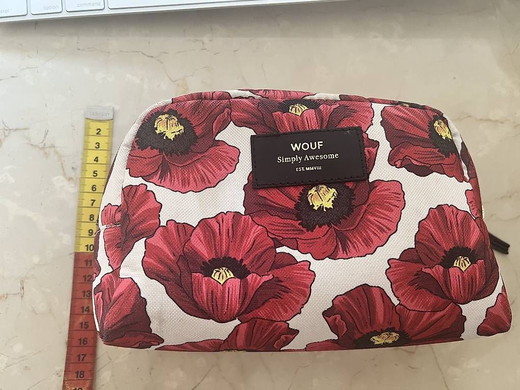 Kosmetikkoffer: Vanity / Kosmetiktasche  – Gebraucht aus Zürich von Sofmas