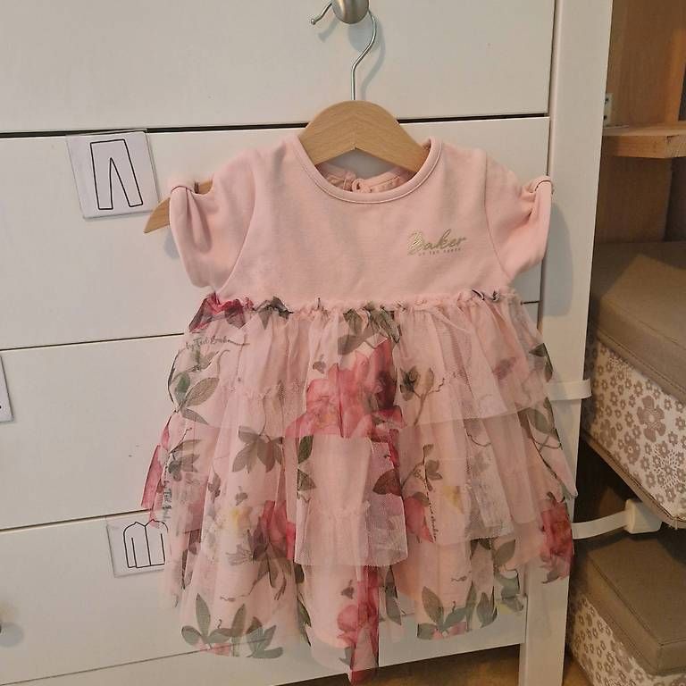 Lotti & Set di vestiti: Ted Backer 12-24 Monate – Usato da Wallisellen venduto da gra_6cts