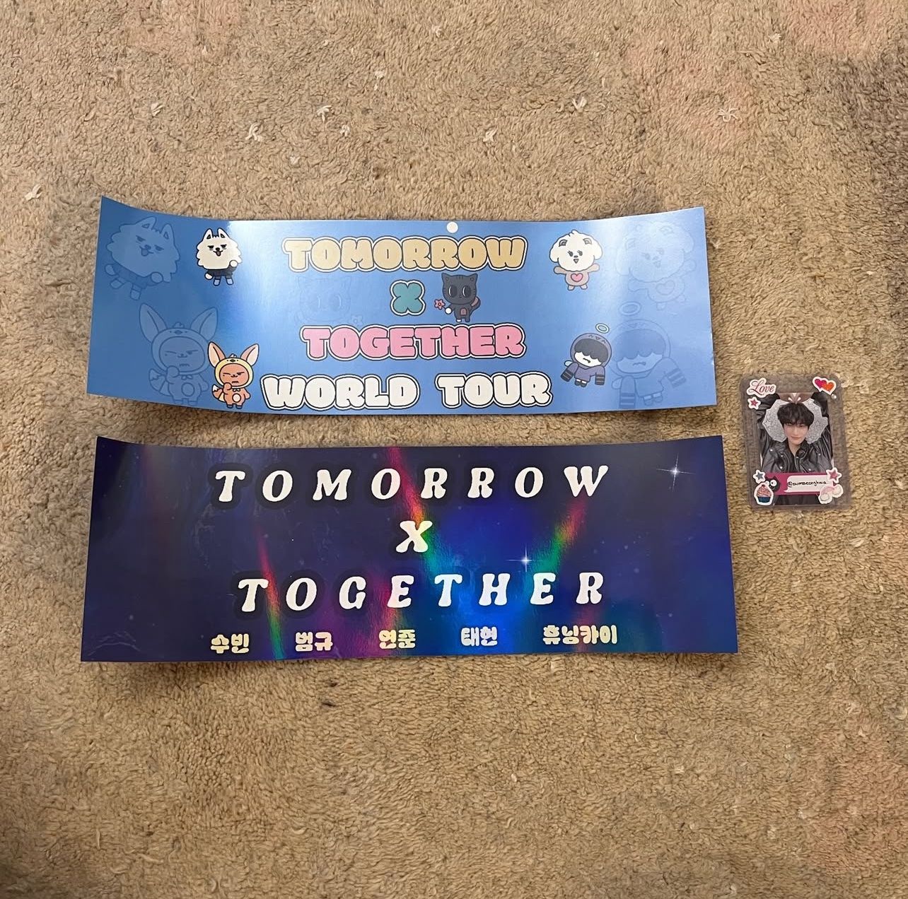 Foto & Immagini: Kpop Poster/slogans Tomorrow X Together – Nuovo (secondo la descrizione) da Berikon venduto da Alice_z 1