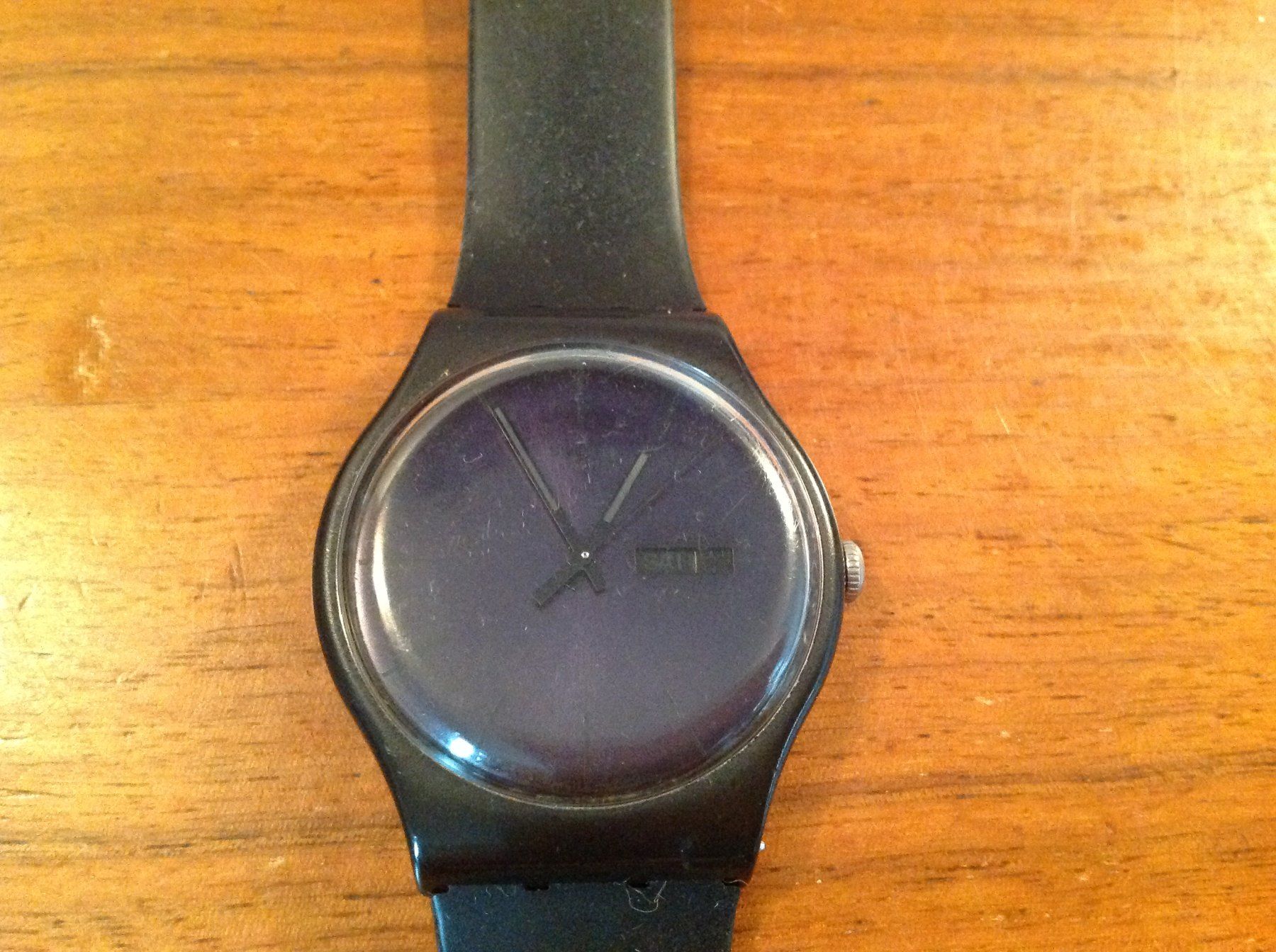 Swatch Orologi: Swatch Black Rebel SUOB702 – Usato da Vuiteboeuf venduto da broticaire 1