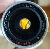 Objectif Mitakon Speedmaster 42.5mm F/1.2 – Manuel Pour Micro 4/3 (Ouvert/Neuf)