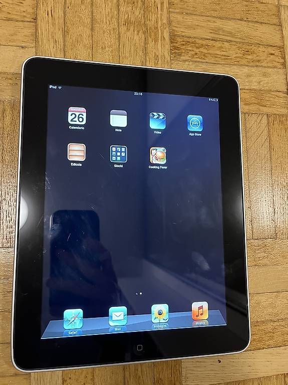 Apple Tablettes PC: ipad 1ère génération – D'occasion à St-Sulpice VD par fra_6p6z 2