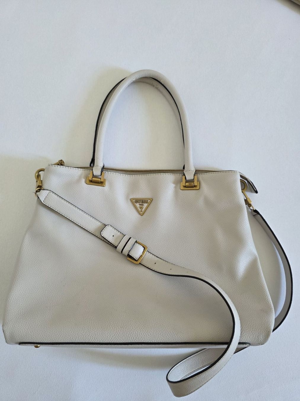 Borse da donna: Geldbörse und Handtasche Guess – Usato da Suhr venduto da MrvicaAG 2