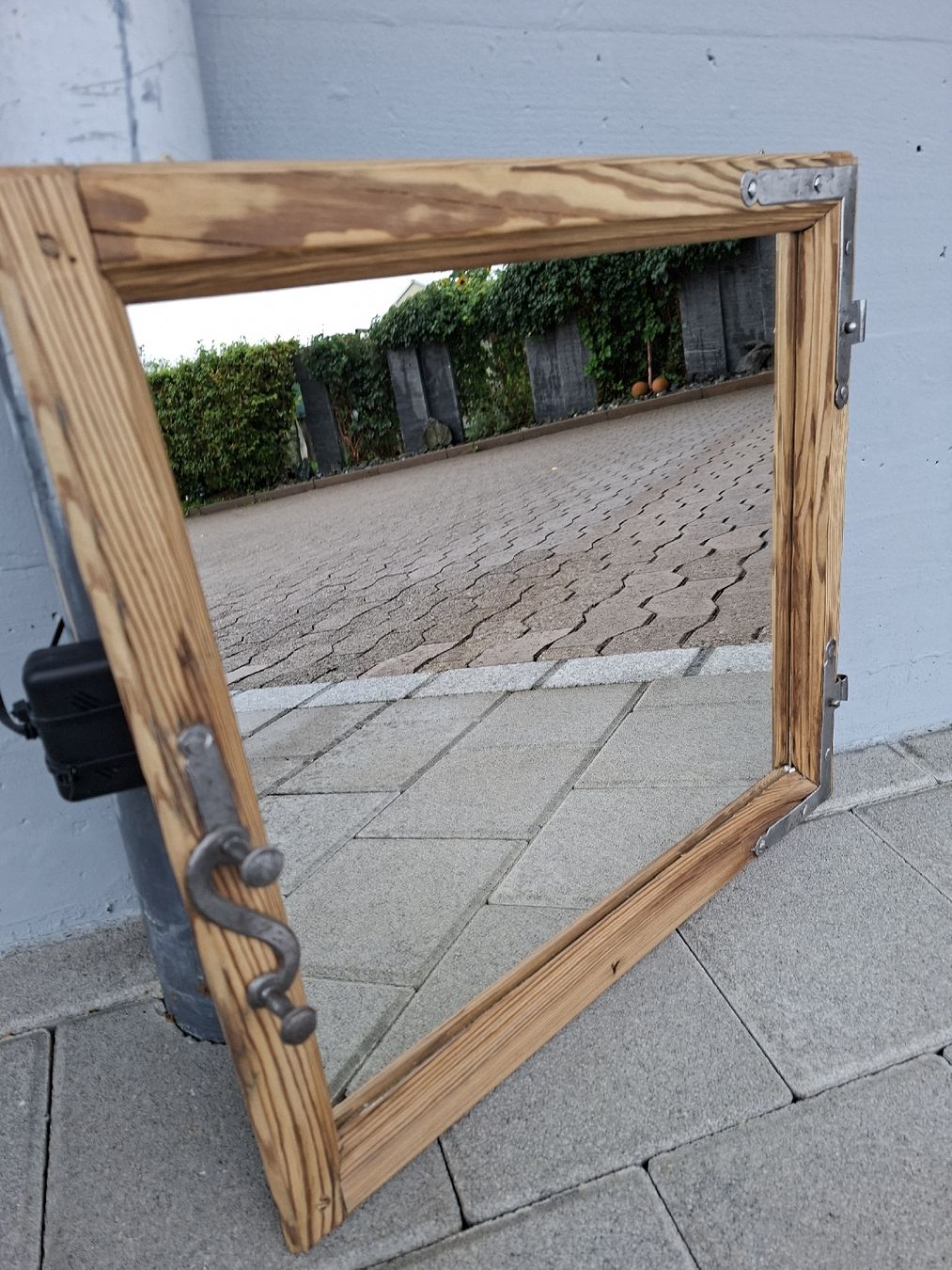 Fenster: Antikes Fenster mit Spiegel – Gebraucht aus Ganterschwil von HeidiuPeter 1