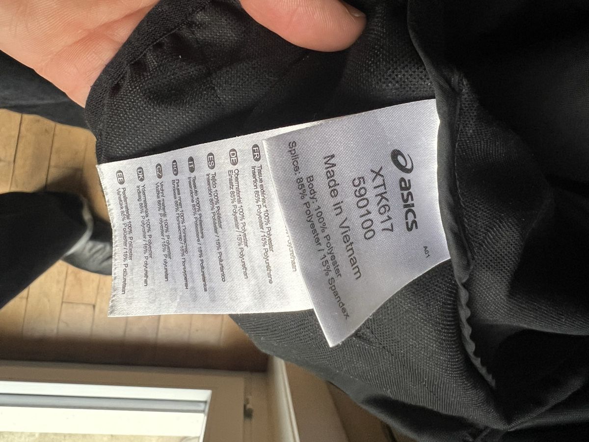 Giacche: Asics Jacke – Usato da Zürich venduto da bru12 7
