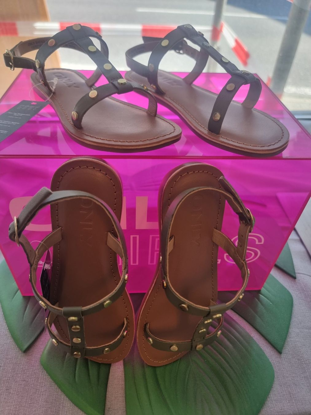 Only Schuhe für Mädchen: Sandalen Only Kids Olivegrün – Neu und originalverpackt aus Gunzwil von daryl090496 1