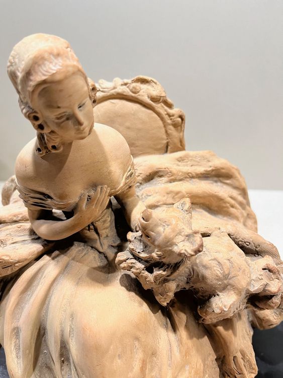 Dama in terracotta inizi '900 firmata R. Teglio 2