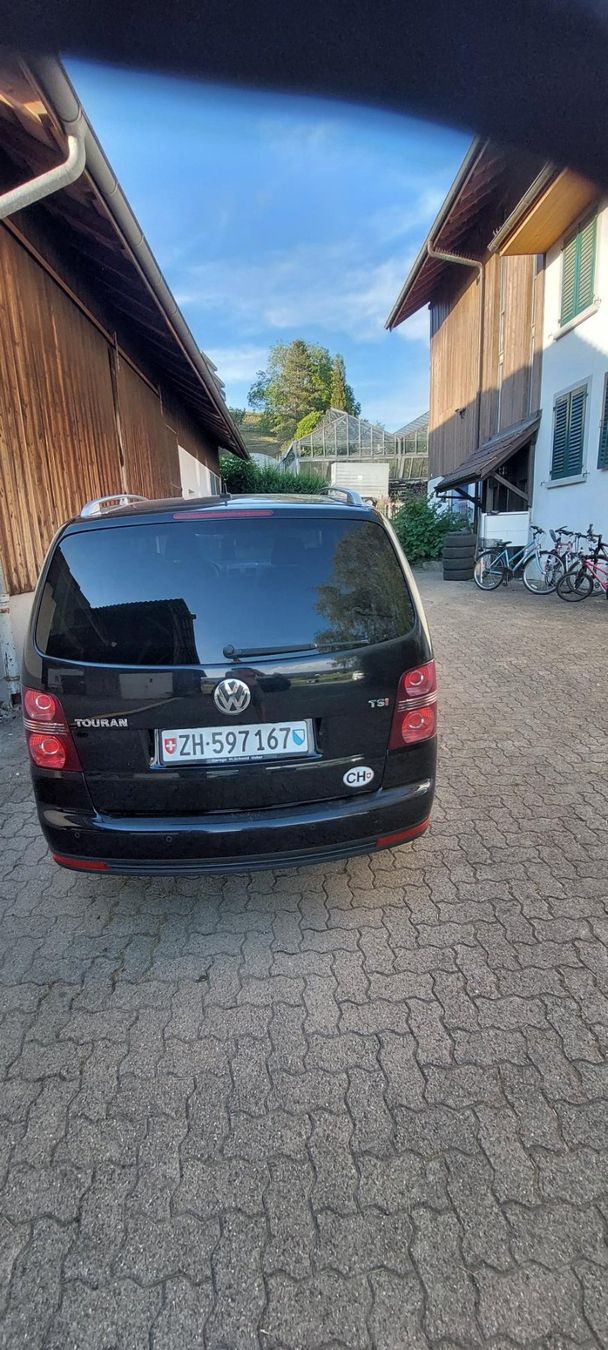 Automobili: VW Touran TSI 1.4 – Usato da Uster venduto da Taschenbier 1