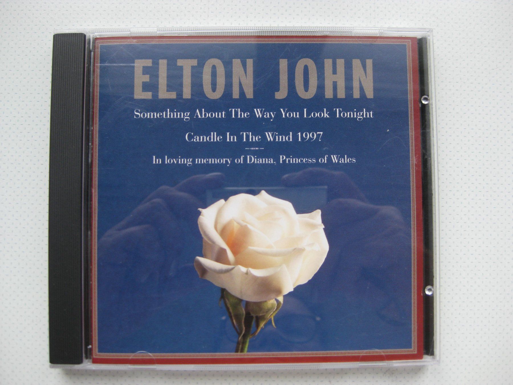 CDs: Elton John - Candle in the Wind 1997 CD Single – Gebraucht aus Wettingen von Licht08