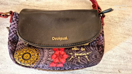 Desigual. Sac bandoulière