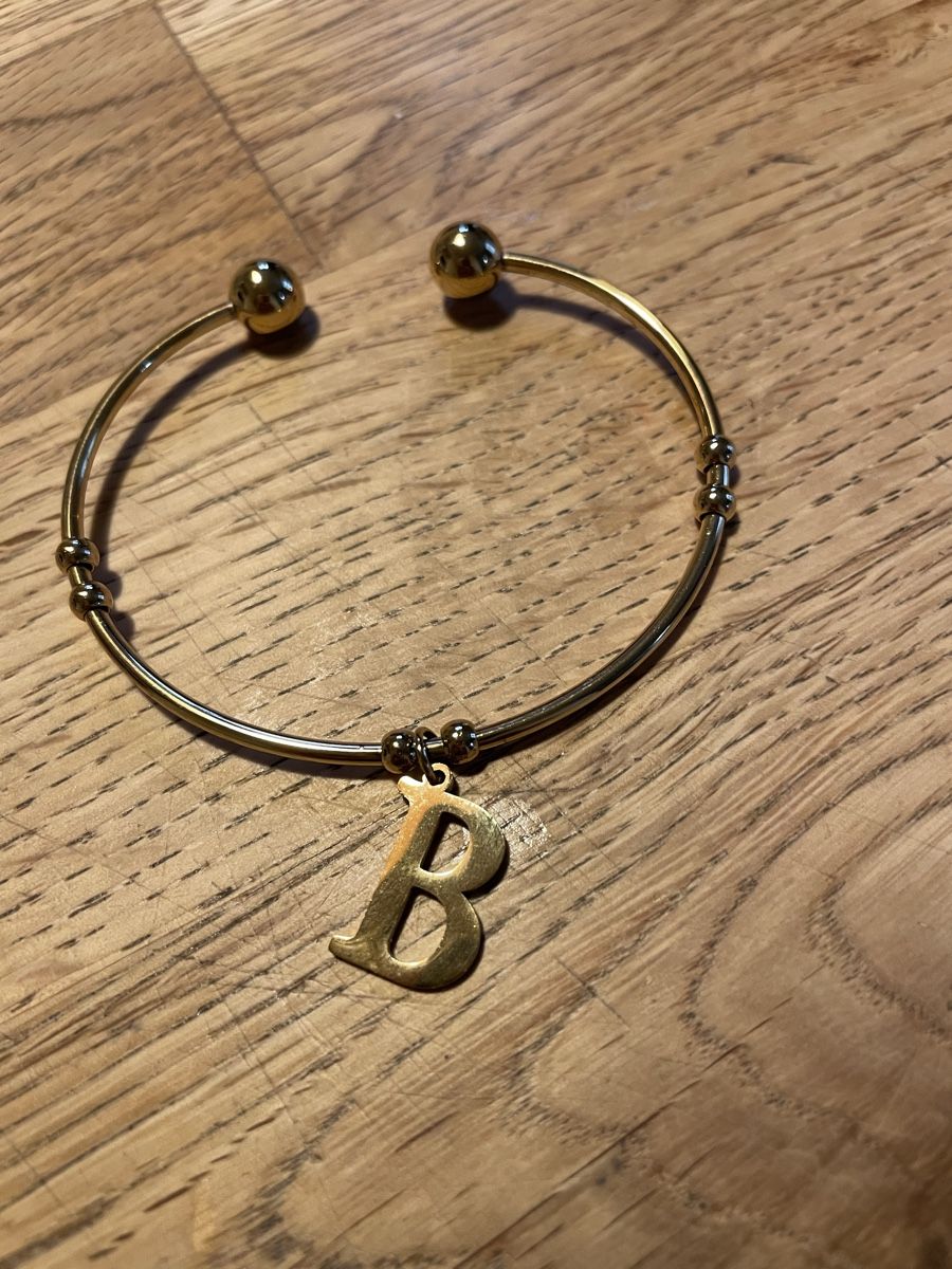 Bracciali & Braccialetti: Armspange B – Usato da Flawil venduto da Naphtali