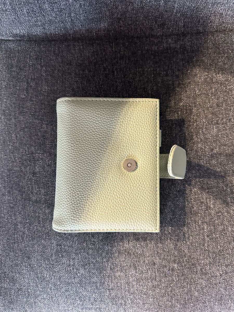 Portamonete: DE LUXE BINDER RINGBUCH A7 Neu Lime – Nuovo e nell'imballaggio originale da Aadorf venduto da mel_5b9w 5