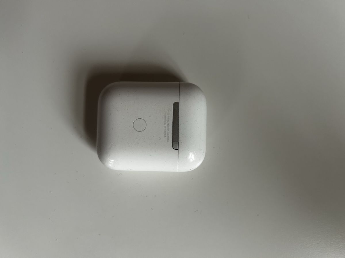 Apple Cuffie: Apple AirPods – Usato da Zürich venduto da zleoh 1