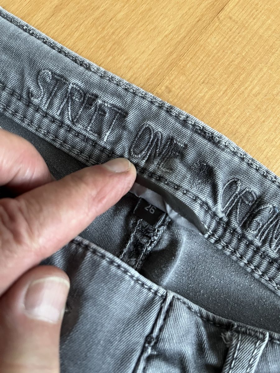 Jeans: Damen Jeans – Usato da Kirchberg SG venduto da MB409_4x4 1