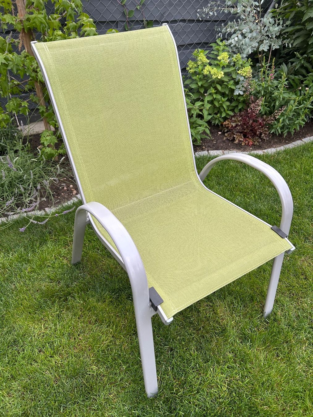 Sedie: Gartenstuhl Aluminium hellgrün gebraucht – Usato da Hagenbuch ZH venduto da Idosimu72