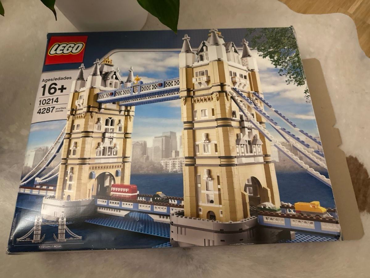 Lego Kit di costruzioni: LEGO Tower Bridge 10214 zerlegt mit Originalkarton – Usato da Basel venduto da donald_duck_313