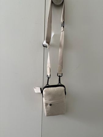 Umhängetäschli beige von Disney NEU