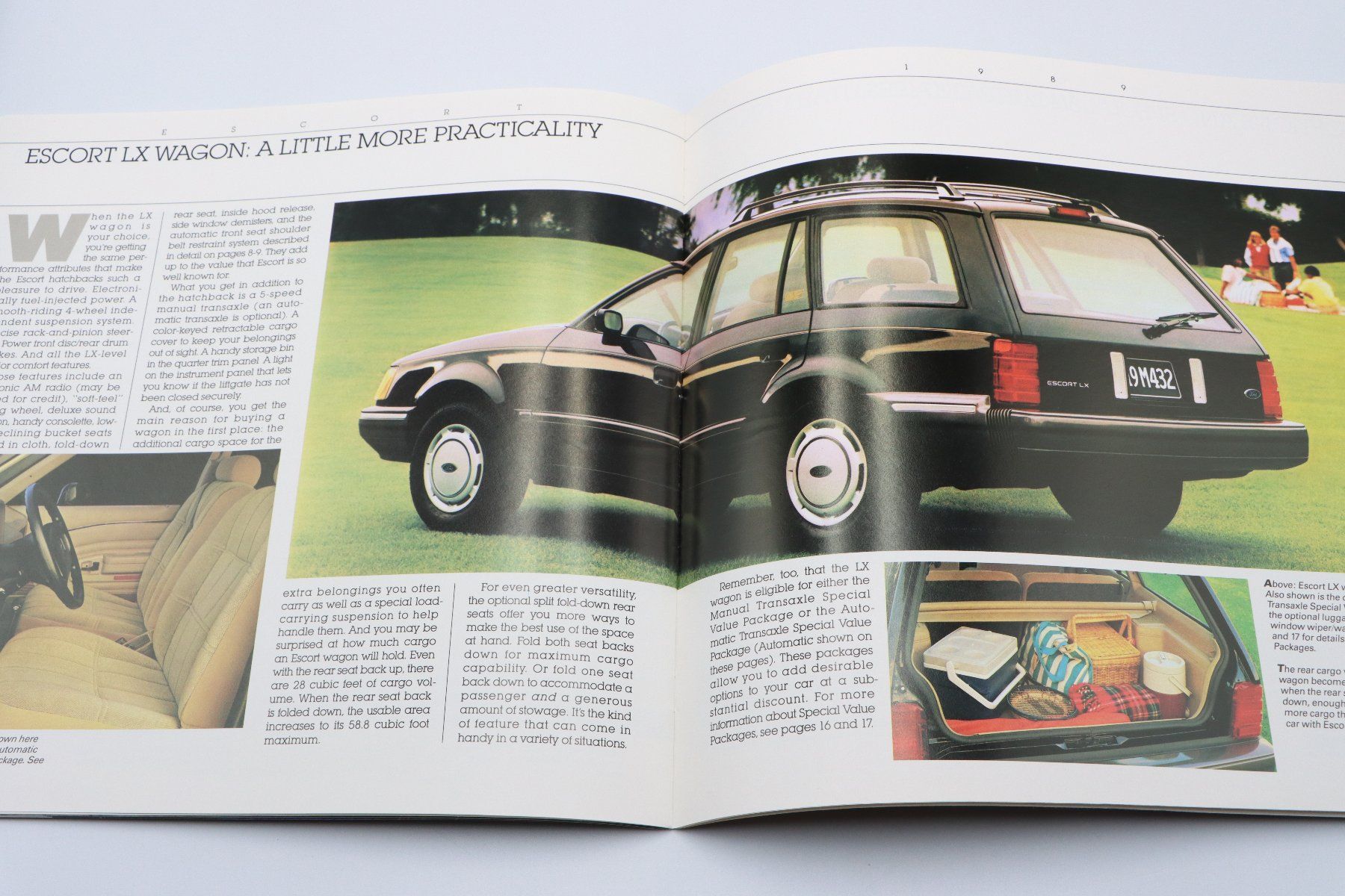 Ford Dokumente: Ford Escort 1989 Prospekt – Gebraucht aus Bühl b.Aarberg von  7