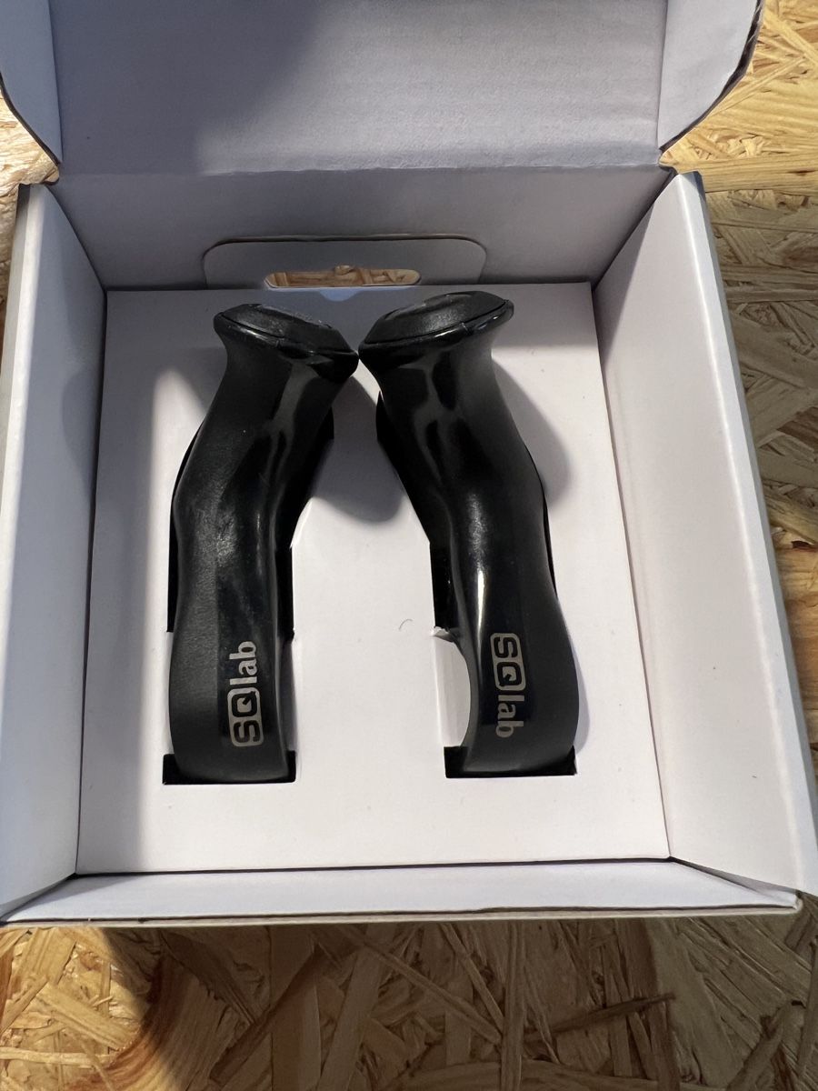 Pezzi di ricambio: SQlab Innerbarends 411 schwarz, neu in Originalverpackung – Nuovo e nell'imballaggio originale da Wohlenschwil venduto da SmokyAnnie