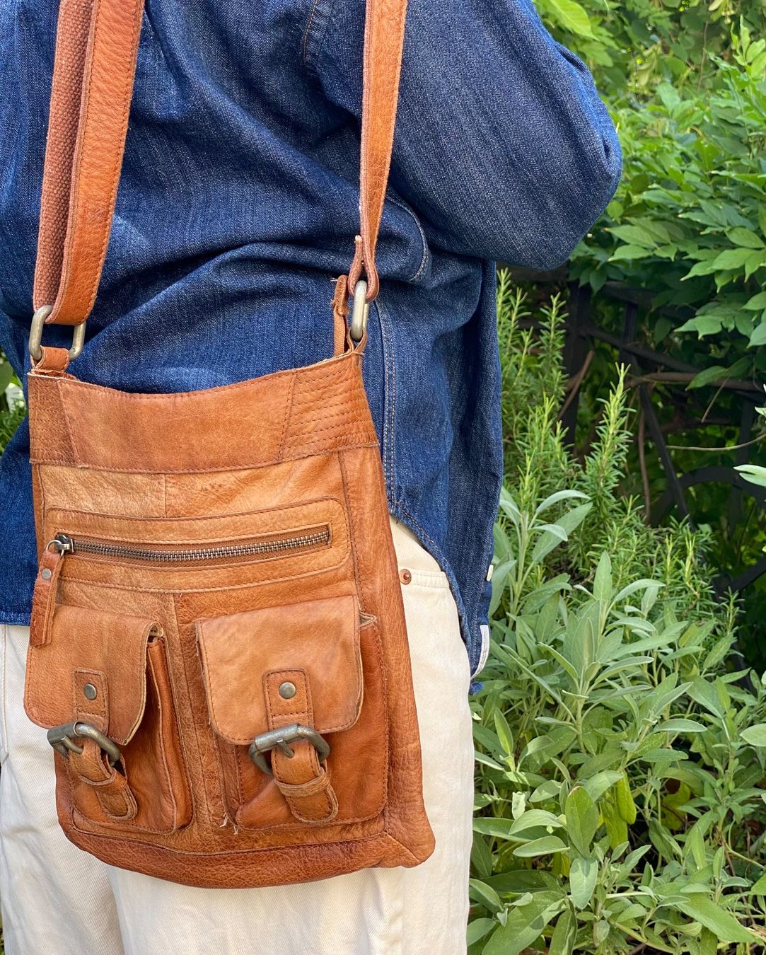Sacs femmes: Varese Tasche aus echtem Leder – D'occasion à Zürich par ana_7wny 1
