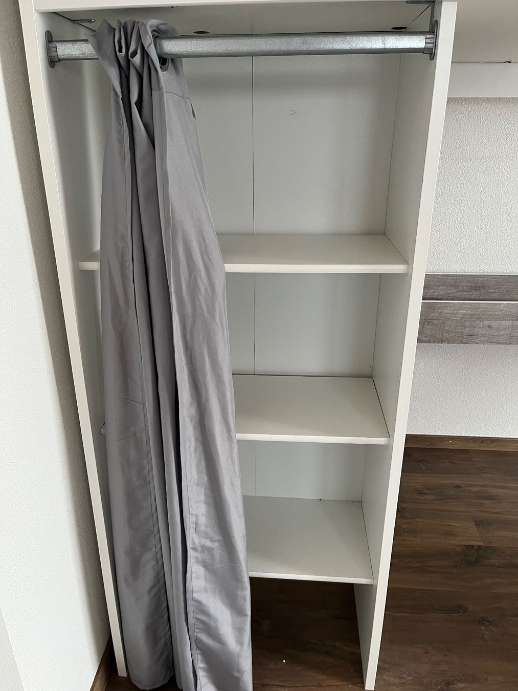 Letti: Lit mezzanine avec bureau et rangement – Usato da Dompierre FR venduto da matmath 2