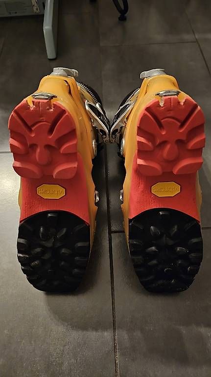 Scarpe da uomo: Chaussure de ski de rando Scarpa – Usato da Fribourg venduto da Lagence_ENJOY 2