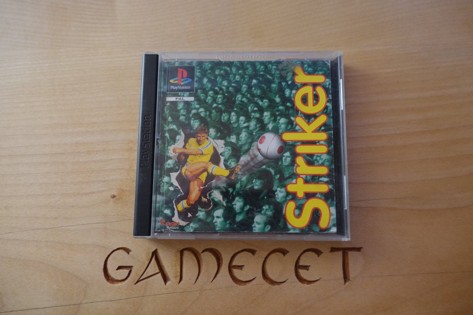 Sony Jeux: Striker '96 – D'occasion à Steinach par Gamecet
