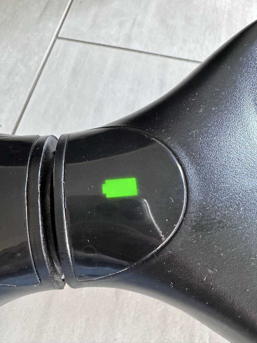 Hoverboard: Hoverboard mit LED-Beleuchtung, top Zustand, Sommer  – Usato da Schmerikon venduto da Seepfaerdchen 2