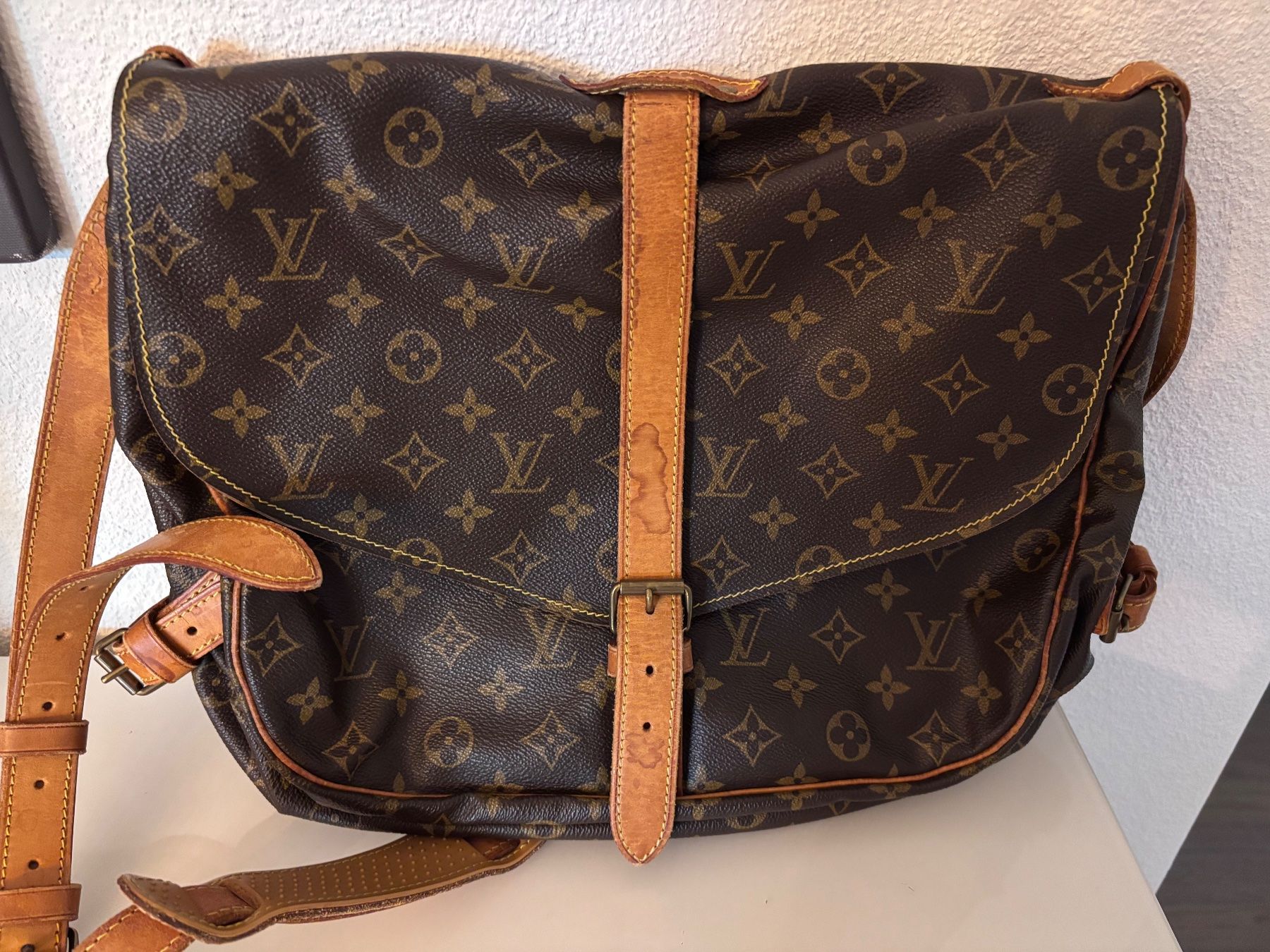 Louis Vuitton Sacs: Louis Vuitton Saumur – D'occasion à Wetzikon ZH par Deba26 1