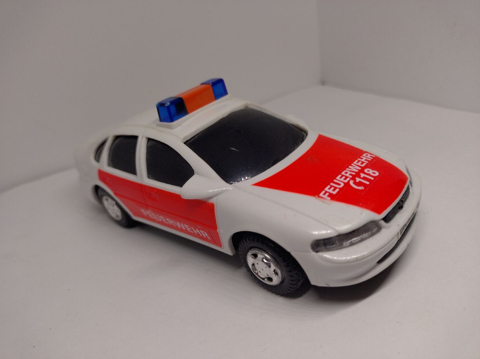 Modellautos: Opel Vectra pompiers DICKIE  – Gebraucht aus La Chaux-de-Fonds von Pierrot8404 1