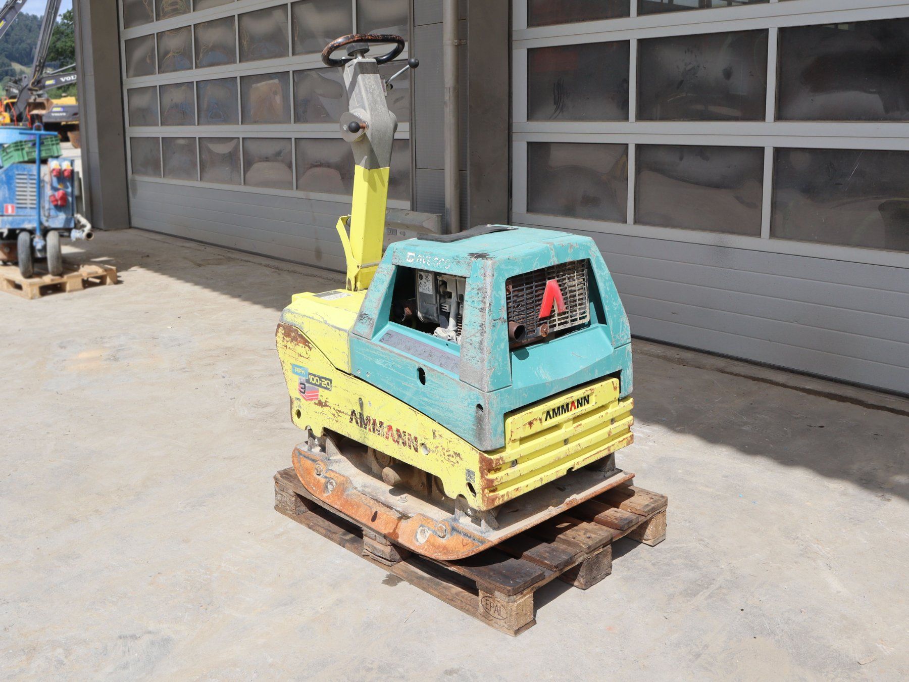 Tutte le macchine: AMMANN APH 100-20 Vibroplatte – Usato da Hasle LU venduto da Arag08 2