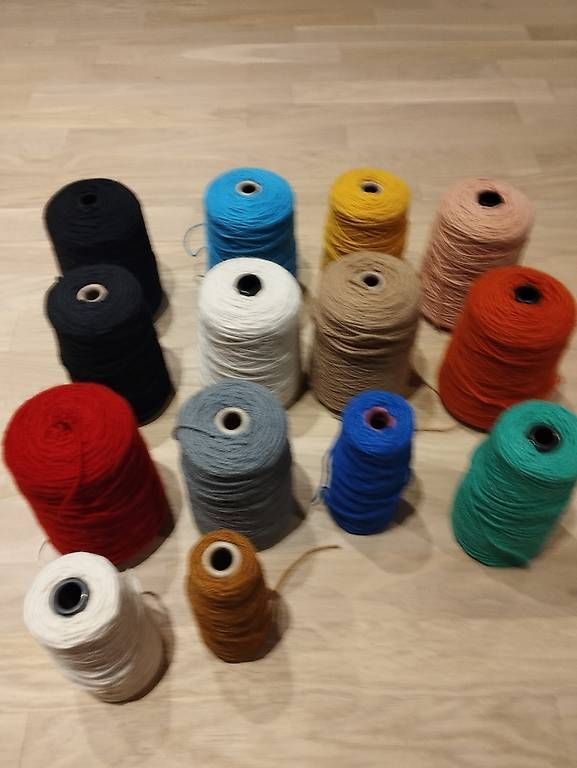 Tutte le macchine: Kit débutant tufting – Usato da Fétigny venduto da josepcarlos 3